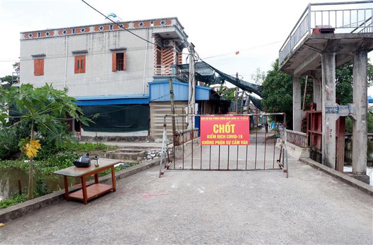 Nam Định: Ghi nhận 73 ca mắc COVID-19, phong tỏa hơn 15 nghìn dân - Ảnh 1.
