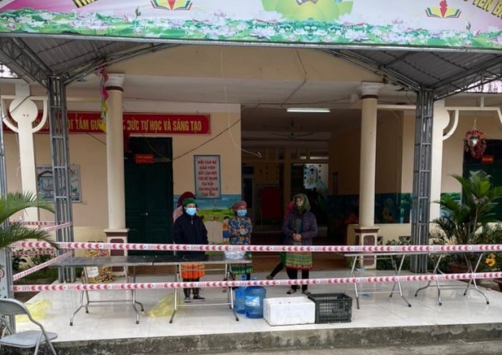 Bên trong khu cách ly và điều trị bệnh nhân COVID-19 tại điểm nóng dịch bệnh của Hà Giang - Ảnh 4. Bên trong khu cách ly và điều trị bệnh nhân COVID-19 tại điểm nóng dịch bệnh của Hà Giang - Ảnh 4.