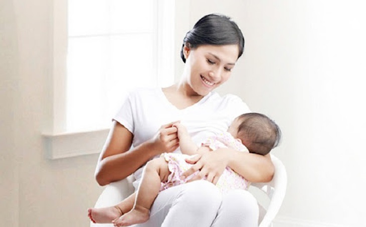 Khoảng thời gian tốt nhất cho con bú sữa mẹ - Ảnh 4. Khoảng thời gian tốt nhất cho con bú sữa mẹ - Ảnh 4.