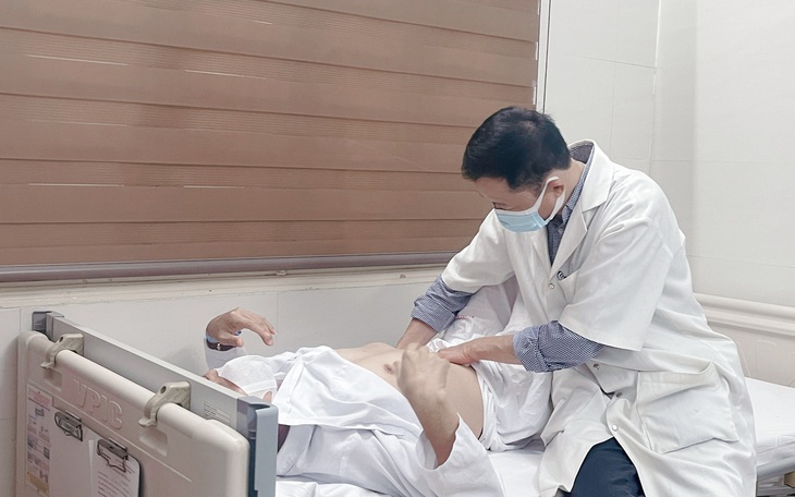 Vì sao chuyên gia khuyến cáo nam giới trên 50 tuổi nên đi khám tiền liệt tuyến định kỳ? 