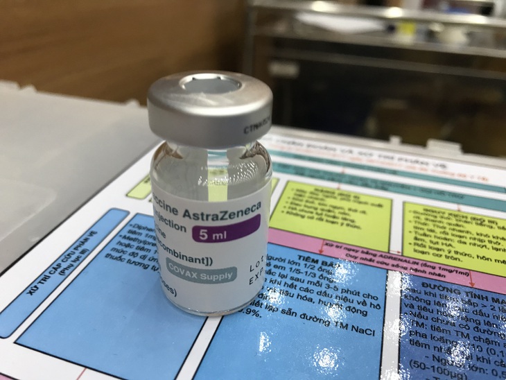 Bộ Y tế nhắc lại các địa phương thực hiện rút ngắn khoảng cách tiêm mũi 2 vaccine AstraZeneca với mũi 1 - Ảnh 1. Bộ Y tế nhắc lại các địa phương thực hiện rút ngắn khoảng cách tiêm mũi 2 vaccine AstraZeneca với mũi 1 - Ảnh 1.