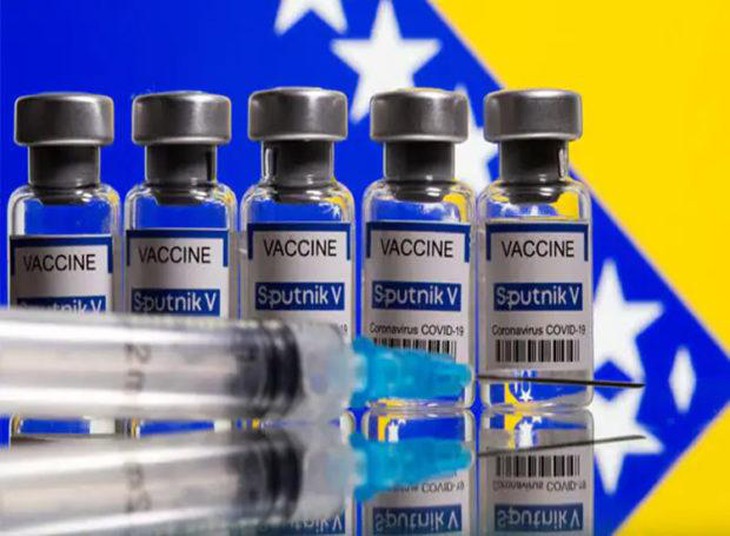 Vaccine Sputnik V đạt hiệu quả phòng ngừa COVID-19 cao ở người cao tuổi - Ảnh 3.