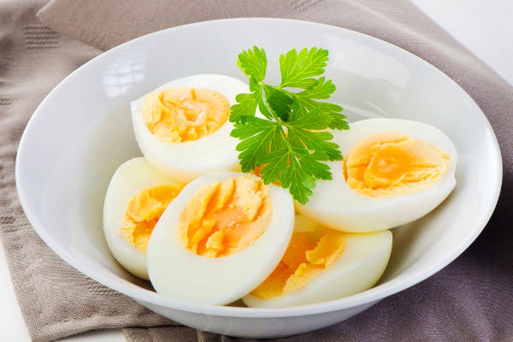 Ăn trứng không đúng cách dễ bị ngộ độc - Ảnh 4. Ăn trứng không đúng cách dễ bị ngộ độc - Ảnh 4.