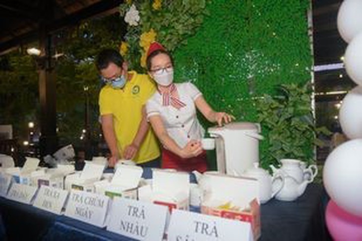 8 dòng sản phẩm trà thảo dược mới được ra mắt trên thị trường - Ảnh 4.