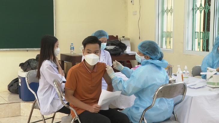 Hà Nam ghi nhận thêm 12 F0 liên quan đến ổ dịch cũ tại khu công nghiệp - Ảnh 3.