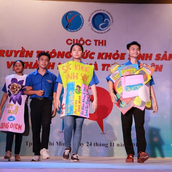 Lấp đầy lỗ hổng về kiến thức chăm sóc sức khoẻ sinh sản vị thành niên, thanh niên - Ảnh 1. Lấp đầy lỗ hổng về kiến thức chăm sóc sức khoẻ sinh sản vị thành niên, thanh niên - Ảnh 1.