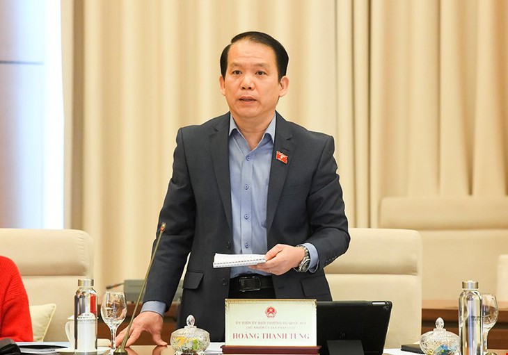 Chính phủ đề nghị bổ sung dự án Luật Khám bệnh, chữa bệnh (sửa đổi) - Ảnh 3. Chính phủ đề nghị bổ sung dự án Luật Khám bệnh, chữa bệnh (sửa đổi) - Ảnh 3.