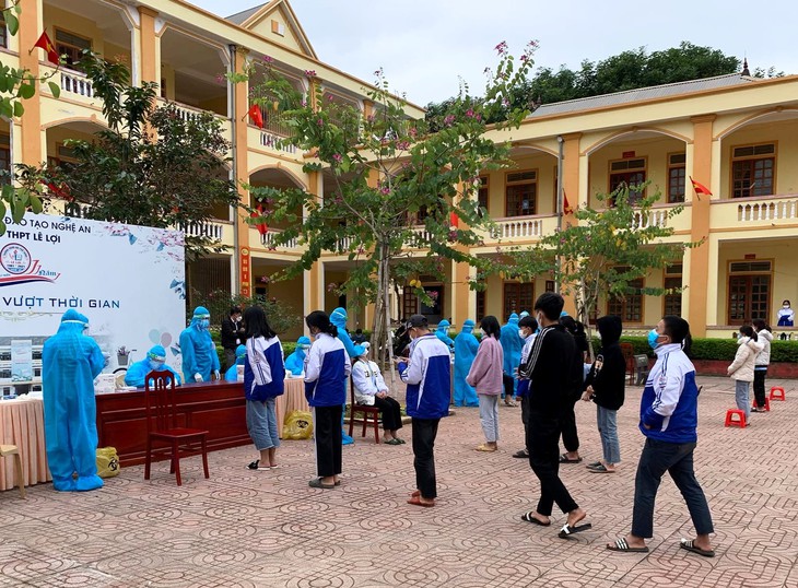 Nghệ An ghi nhận số ca mắc ngoài cộng đồng nhiều nhất từ trước đến nay - Ảnh 1. Nghệ An ghi nhận số ca mắc ngoài cộng đồng nhiều nhất từ trước đến nay - Ảnh 1.
