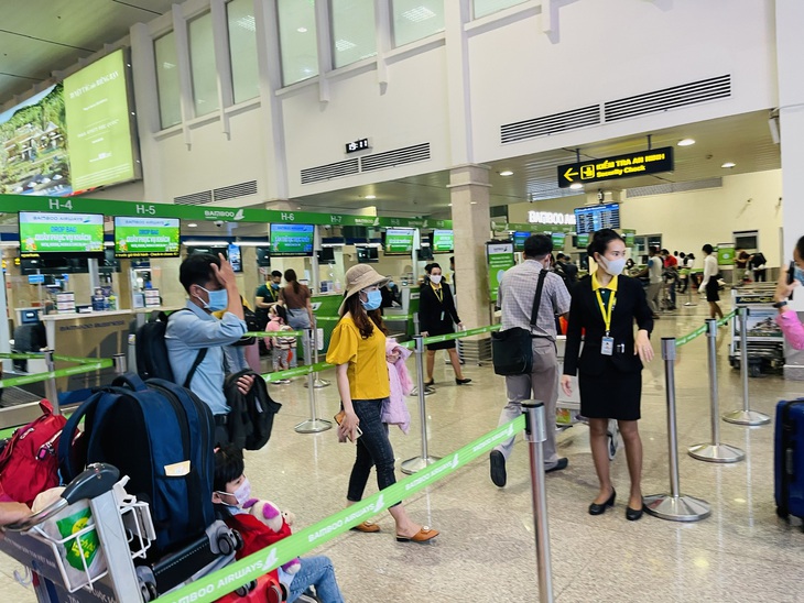 Sáng 31/1: Địa phương không được tự đặt ra yêu cầu chống dịch trái với quy định; 14 tỉnh, thành có ca COVID-19 nhiễm Omicron - Ảnh 1. Sáng 31/1: Địa phương không được tự đặt ra yêu cầu chống dịch trái với quy định; 14 tỉnh, thành có ca COVID-19 nhiễm Omicron - Ảnh 1.