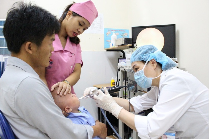 Bệnh tai mũi họng ở trẻ: Xử trí đúng và cách phòng ngừa - Ảnh 6.