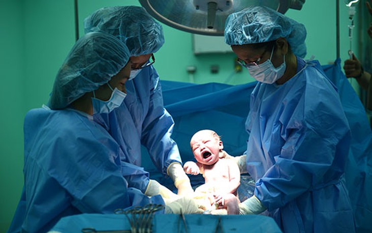 TPHCM làm gì để thoát khỏi nhóm mức sinh thấp? - Ảnh 1.