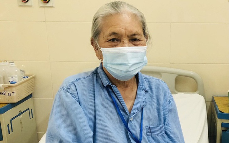 Chỉ có dấu hiệu này, cụ bà 91 tuổi đi khám, phát hiện ung thư dạ dày