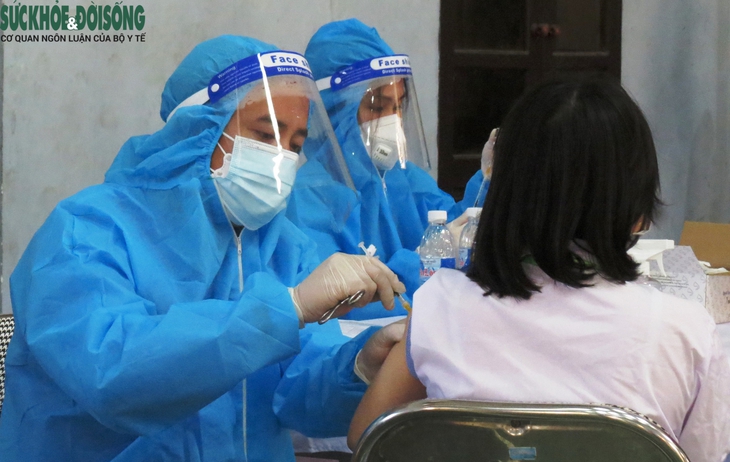 Nghệ An bắt đầu tiêm vaccine cho trẻ đảm bảo tuyệt đối an toàn   - Ảnh 3.