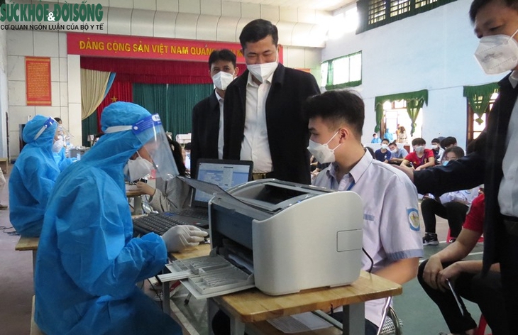 Nghệ An bắt đầu tiêm vaccine cho trẻ đảm bảo tuyệt đối an toàn   - Ảnh 6.
