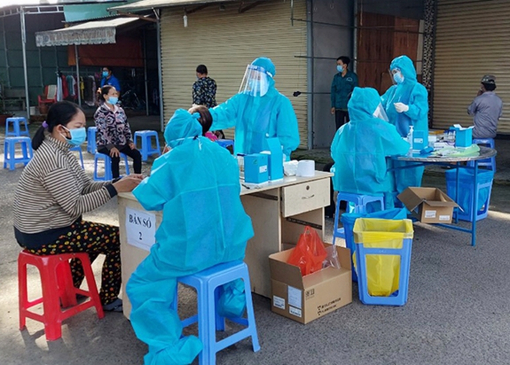 Nhiều địa phương lập thêm cơ sở thu dung, điều trị bệnh nhân COVID-19 - Ảnh 1. Nhiều địa phương lập thêm cơ sở thu dung, điều trị bệnh nhân COVID-19 - Ảnh 1.