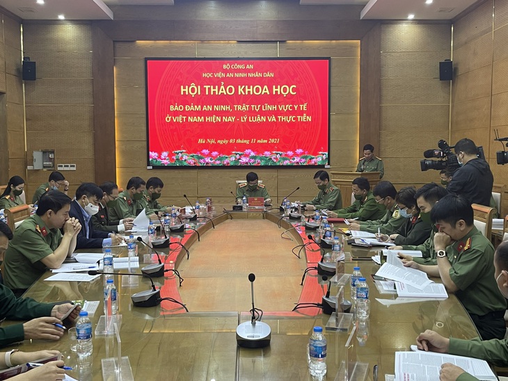 Đảm bảo trật tự an ninh y tế còn nhiều khó khăn - Ảnh 1. Đảm bảo trật tự an ninh y tế còn nhiều khó khăn - Ảnh 1.