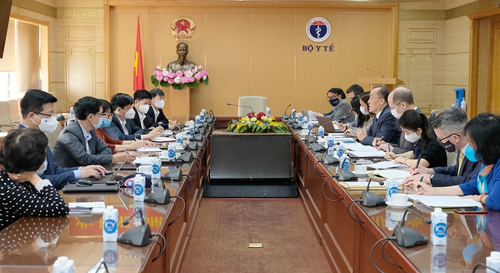 Việt Nam chủ động phối hợp với WHO và CDC Hoa Kỳ ứng phó với biến chủng Omicron - Ảnh 1. Việt Nam chủ động phối hợp với WHO và CDC Hoa Kỳ ứng phó với biến chủng Omicron - Ảnh 1.
