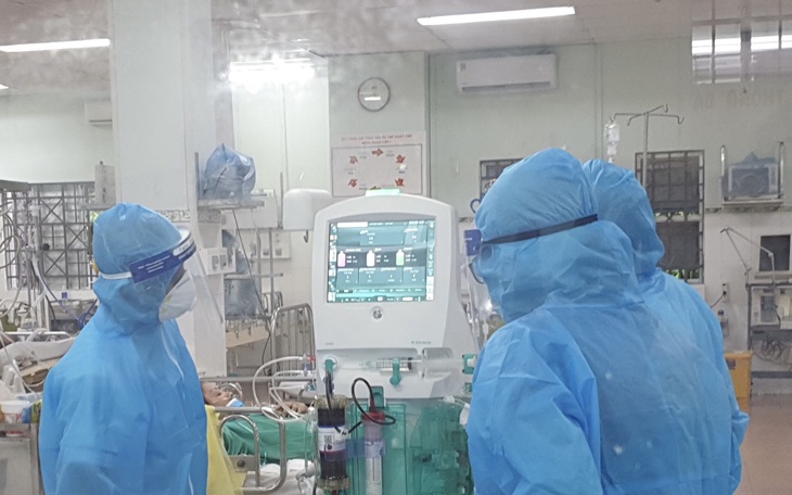 Nóng: Bộ trưởng Bộ Y tế điều 14 bệnh viện trung ương hỗ trợ TP HCM và 10 tỉnh phía Nam điều trị COVID-19