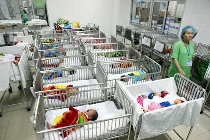 Mức sinh xuống thấp và hệ lụy đến… đời con cháu - Ảnh 1.