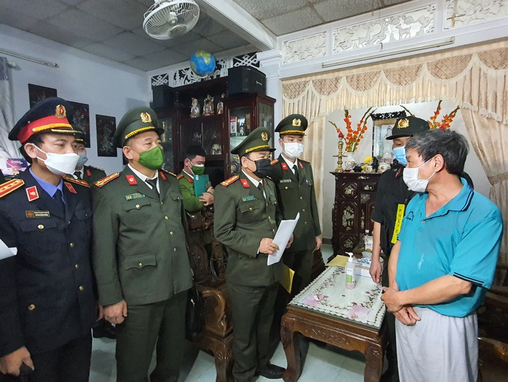 Bắt quyền Giám đốc Ban quản lý đầu tư và xây dựng Thủy lợi 5 - Ảnh 2. Bắt quyền Giám đốc Ban quản lý đầu tư và xây dựng Thủy lợi 5 - Ảnh 2.