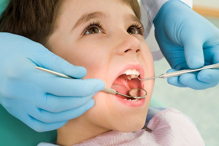 Sâu răng ở trẻ em: Nhận biết, nguyên nhân và điều trị - Ảnh 2. Sâu răng ở trẻ em: Nhận biết, nguyên nhân và điều trị - Ảnh 2.