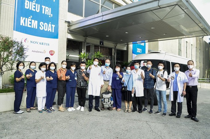 Bệnh viện Bạch Mai lên đường chi viện cho Tây Nguyên - Ảnh 1. Bệnh viện Bạch Mai lên đường chi viện cho Tây Nguyên - Ảnh 1.