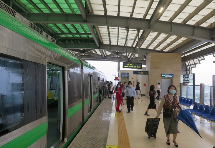 Giá vé tàu Cát Linh - Hà Đông linh hoạt, công suất tương đương 12 tuyến xe buýt - Ảnh 2. Giá vé tàu Cát Linh - Hà Đông linh hoạt, công suất tương đương 12 tuyến xe buýt - Ảnh 2.
