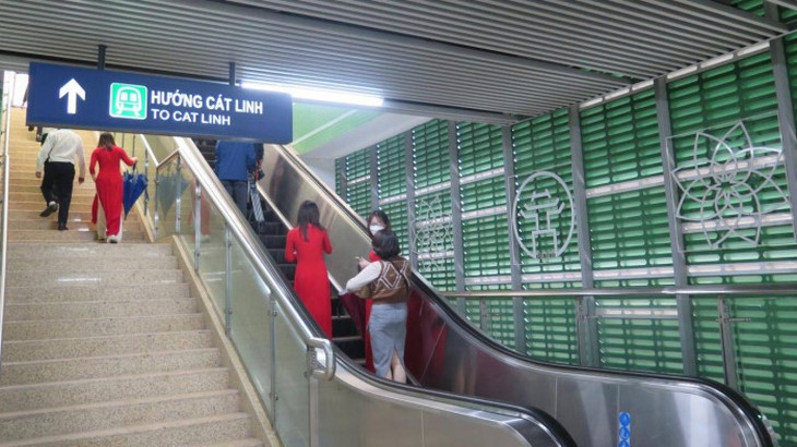 Giá vé tàu Cát Linh - Hà Đông linh hoạt, công suất tương đương 12 tuyến xe buýt - Ảnh 3. Giá vé tàu Cát Linh - Hà Đông linh hoạt, công suất tương đương 12 tuyến xe buýt - Ảnh 3.