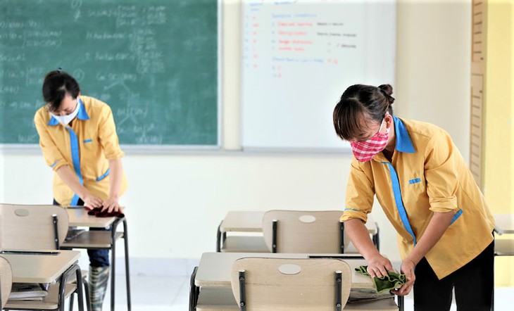 "Hà Nội sẽ mở lại toàn bộ hệ thống giáo dục và đào tạo, nhưng làm từng bước" - Ảnh 2.