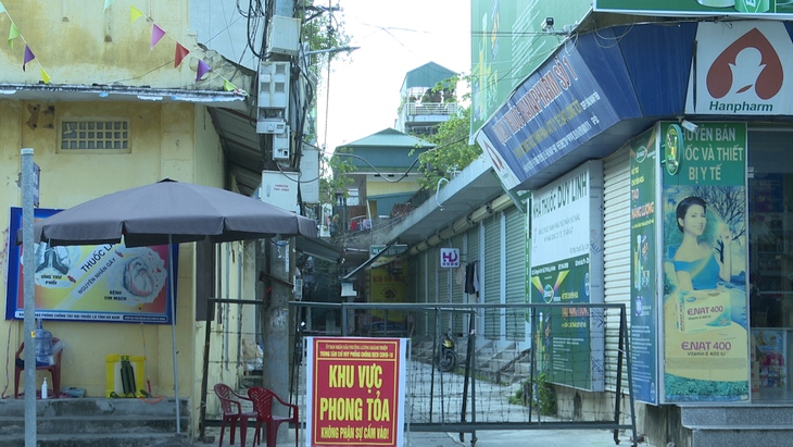 Thêm 13 trường hợp dương tính, khẩn tìm người đến cửa hàng vàng bạc ở Hà Nam - Ảnh 2. Thêm 13 trường hợp dương tính, khẩn tìm người đến cửa hàng vàng bạc ở Hà Nam - Ảnh 2.