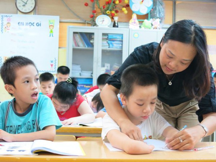 Sẽ xây dựng chương trình, sách giáo khoa cho trẻ em khuyết tật - Ảnh 1.