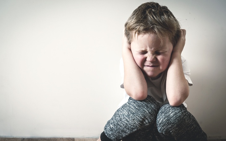 Bệnh tự kỷ ở trẻ: Dấu hiệu nhận biết và những tiên lượng