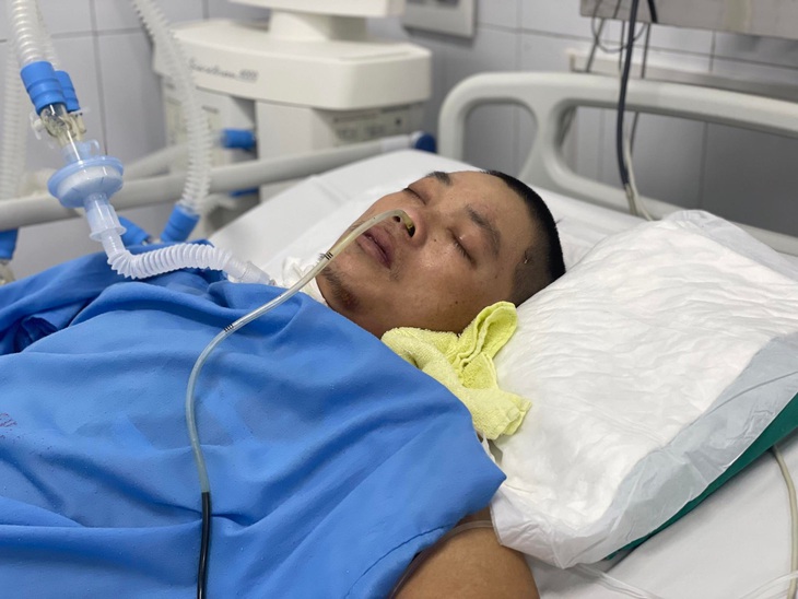 Vợ thận hư, chồng nguy kịch do chấn thương sọ não cần sự giúp đỡ - Ảnh 1.