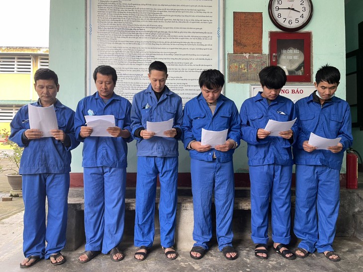 Thừa Thiên Huế: Triệt phá đường dây làm giả tài liệu, thu lợi bất chính hơn 30 tỉ đồng - Ảnh 1. Thừa Thiên Huế: Triệt phá đường dây làm giả tài liệu, thu lợi bất chính hơn 30 tỉ đồng - Ảnh 1.