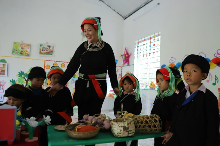 Khánh thành điểm trường Bản Chang, Hà Giang - Ảnh 6. Khánh thành điểm trường Bản Chang, Hà Giang - Ảnh 6.