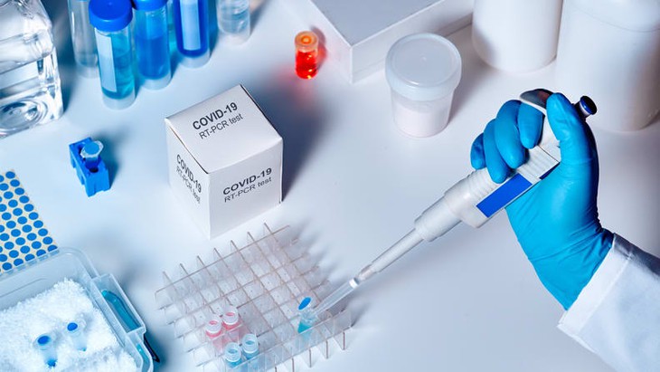 Chuyên gia y tế: Đại dịch COVID-19 kết thúc vào năm 2022 - Ảnh 3.