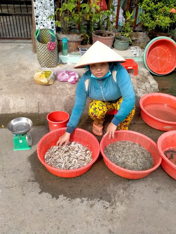 Mẹ mồ côi từ nhỏ bị bệnh tim không tiền chữa trị, giờ lại gồng gánh chăm con bệnh nặng - Ảnh 3. Mẹ mồ côi từ nhỏ bị bệnh tim không tiền chữa trị, giờ lại gồng gánh chăm con bệnh nặng - Ảnh 3.