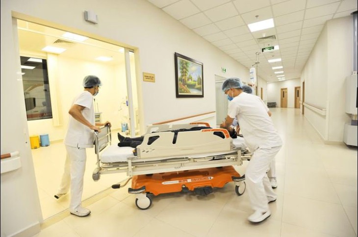 Hà Nội: Uống nhiều thuốc Nam mong khoẻ, người phụ nữ trẻ nhập viện vì đau bụng 'chì' - Ảnh 1.