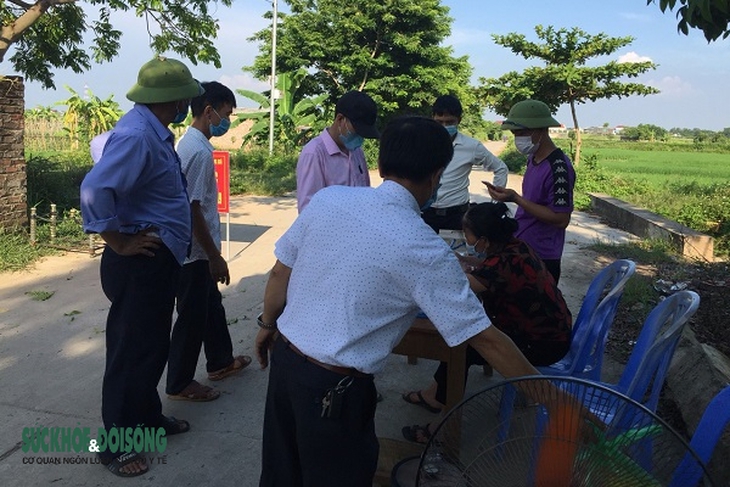 Hà Nội – “Tổ COVID cộng đồng” linh hoạt mục tiêu thích ứng tình hình mới - Ảnh 2. Hà Nội – “Tổ COVID cộng đồng” linh hoạt mục tiêu thích ứng tình hình mới - Ảnh 2.