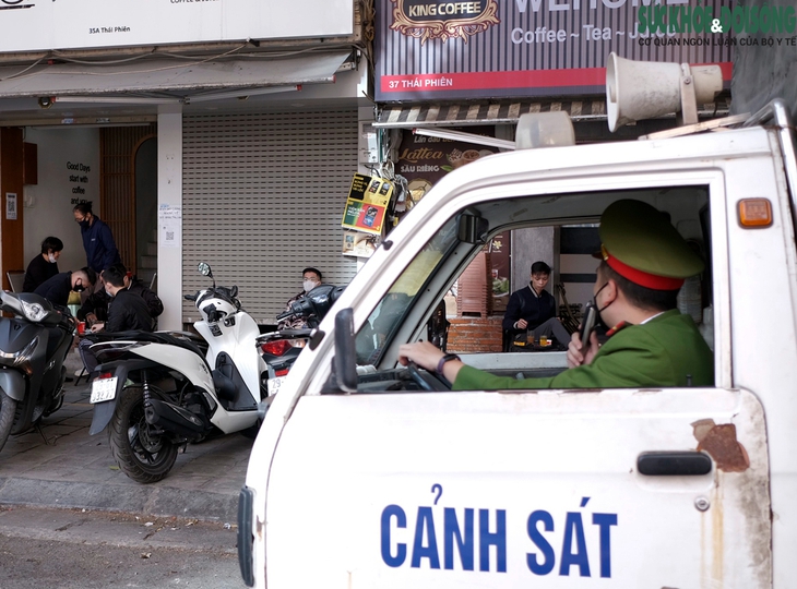 Quán ăn, uống quận Hai Bà Trưng và 5 phường quận Hoàn Kiếm thực hiện 'bán mang về' thế nào? - Ảnh 10. Quán ăn, uống quận Hai Bà Trưng và 5 phường quận Hoàn Kiếm thực hiện 'bán mang về' thế nào? - Ảnh 10.