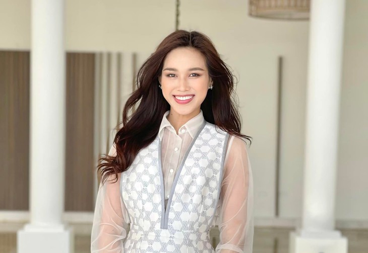 Hoa hậu Đỗ Thị Hà những ngày trên đất Mỹ, khi Miss World 2021 tạm hoãn - Ảnh 2. Hoa hậu Đỗ Thị Hà những ngày trên đất Mỹ, khi Miss World 2021 tạm hoãn - Ảnh 2.
