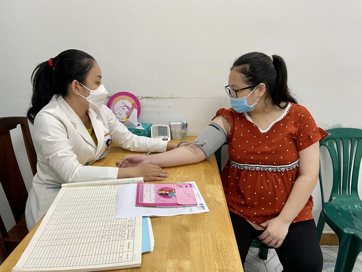 Huyết áp cao khi mang thai nguy hiểm thế nào? - Ảnh 2. Huyết áp cao khi mang thai nguy hiểm thế nào? - Ảnh 2.