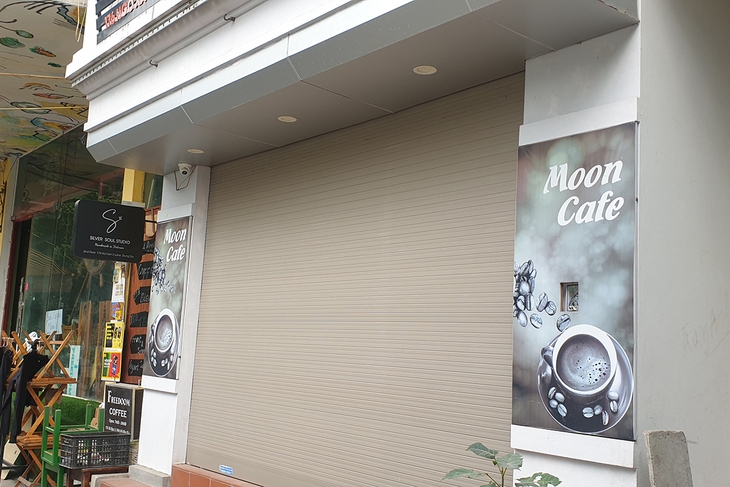 Các cửa hàng, dịch vụ ăn uống tại vùng cam của Hà Nội 'lay lắt' bán mang về - Ảnh 14. Các cửa hàng, dịch vụ ăn uống tại vùng cam của Hà Nội 'lay lắt' bán mang về - Ảnh 14.