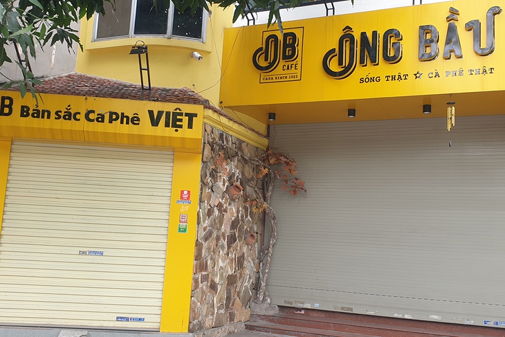 Các cửa hàng, dịch vụ ăn uống tại vùng cam của Hà Nội 'lay lắt' bán mang về - Ảnh 6. Các cửa hàng, dịch vụ ăn uống tại vùng cam của Hà Nội 'lay lắt' bán mang về - Ảnh 6.