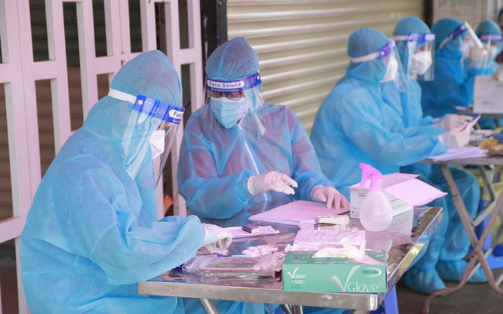 Sáng 25/12: Hơn 1,2 triệu ca mắc COVID-19 tại Việt Nam đã khỏi; đã tiêm trên 2 triệu liều vaccine mũi 3