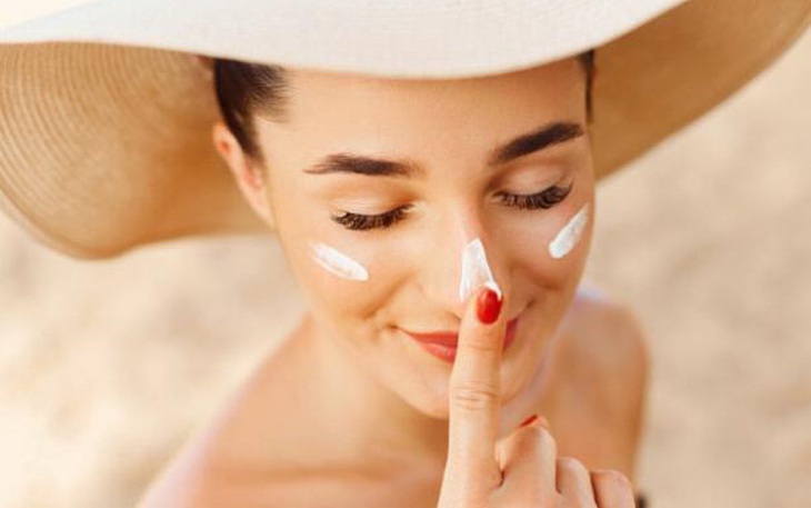 Trong cuộc chiến chống lão hóa, retinol là ‘anh hùng’?