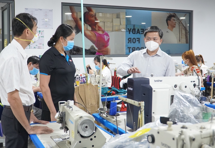 Bến Tre tuyên truyền giúp người dân nâng cao sức khỏe, sức đề kháng phòng, chống dịch COVID-19 - Ảnh 1.