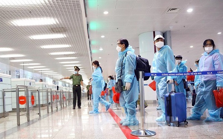 Từ ngày 1/1/2022, Hà Nội yêu cầu người nhập cảnh tự cách ly tại nơi lưu trú từ 3 – 7 ngày