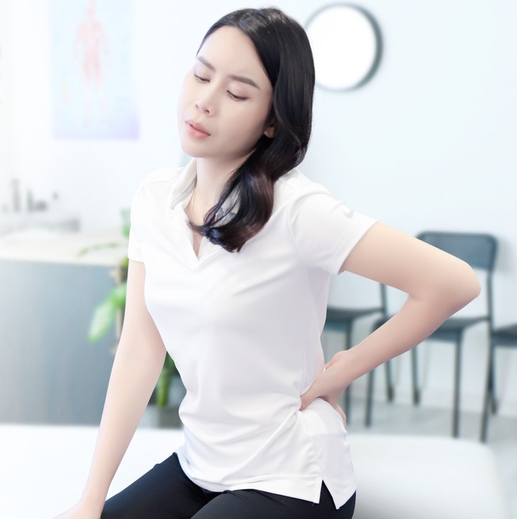Lưu Hương Giang: "Tôi khốn khổ vì đau lưng sau sinh!" - Ảnh 1.