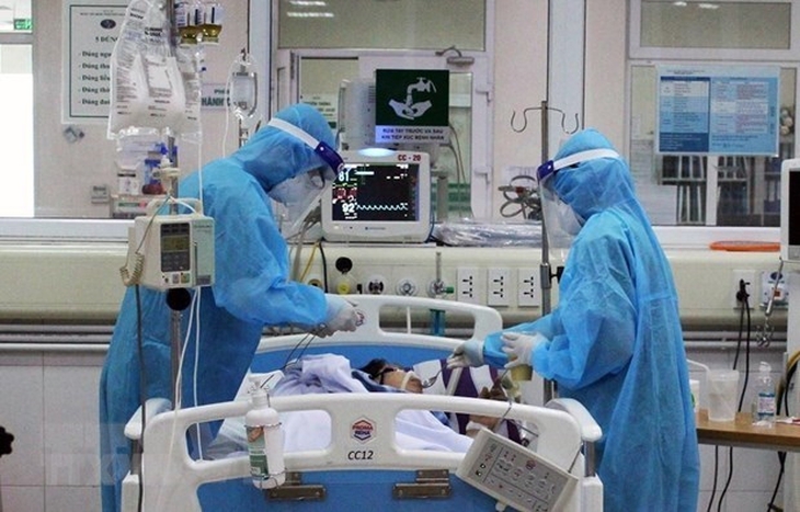 Chủ tịch Chu Ngọc Anh yêu cầu: Mỗi xã, phường, thị trấn có bình quân ít nhất 150 giường bệnh điều trị COVID-19 - Ảnh 2. Chủ tịch Chu Ngọc Anh yêu cầu: Mỗi xã, phường, thị trấn có bình quân ít nhất 150 giường bệnh điều trị COVID-19 - Ảnh 2.